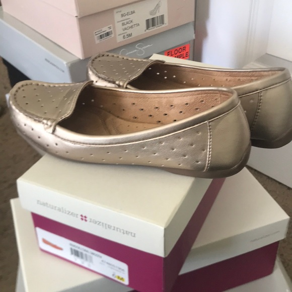 Shoes - Picture 1 of 1